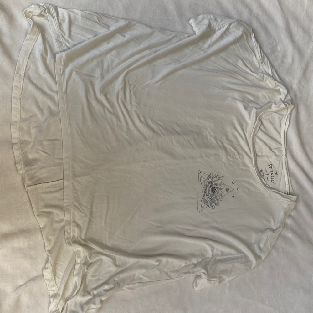 Flowey t shirt
